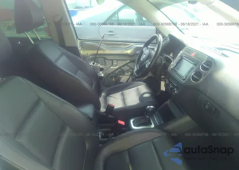 2011 Volkswagen Tiguan Se из США, поврежденный, VIN WVGAV7AX7BW505183